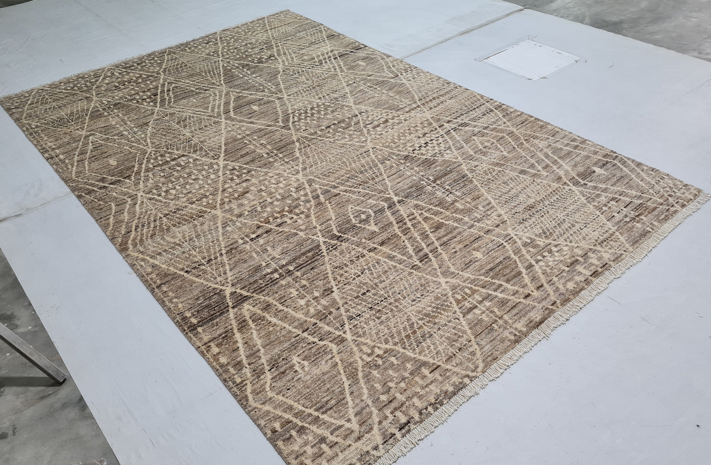 Brown & Beige Premium Handwoven Pure Wool Moroccan Rug, 5ft 10in x 8ft 11in