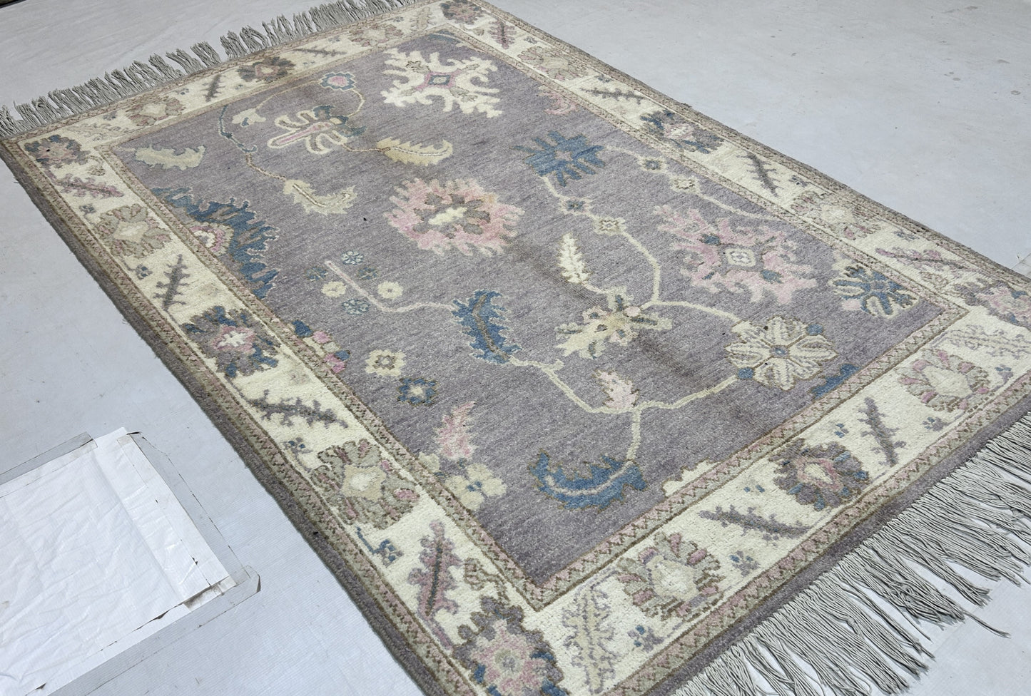 Lilac & Ivory Premium Handwoven Pure Wool Oushak Rug, 3ft 11in x 5ft 10in
