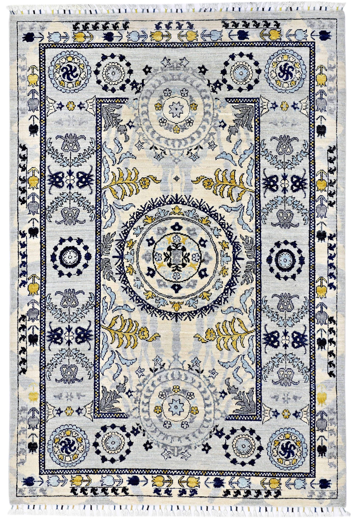 Ivory & Silver Premium Handwoven Pure Wool Suzane Rug, 5ft 6in x 7ft 11in