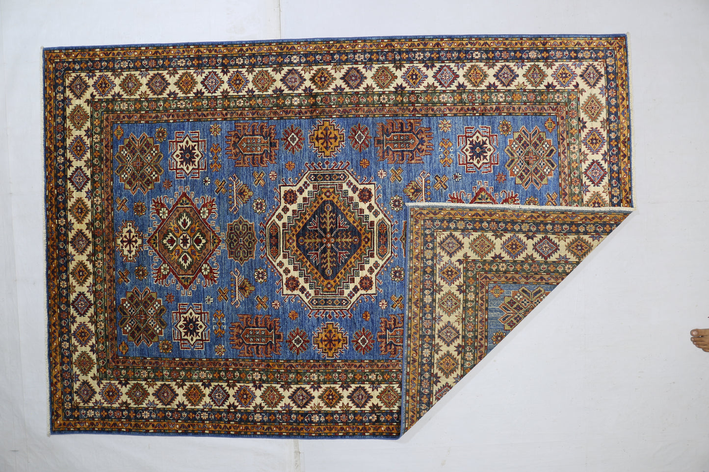 Blue & Ivory Premium Handwoven Pure Wool Super Kazak Rug, 5ft 7in x 8ft 4in