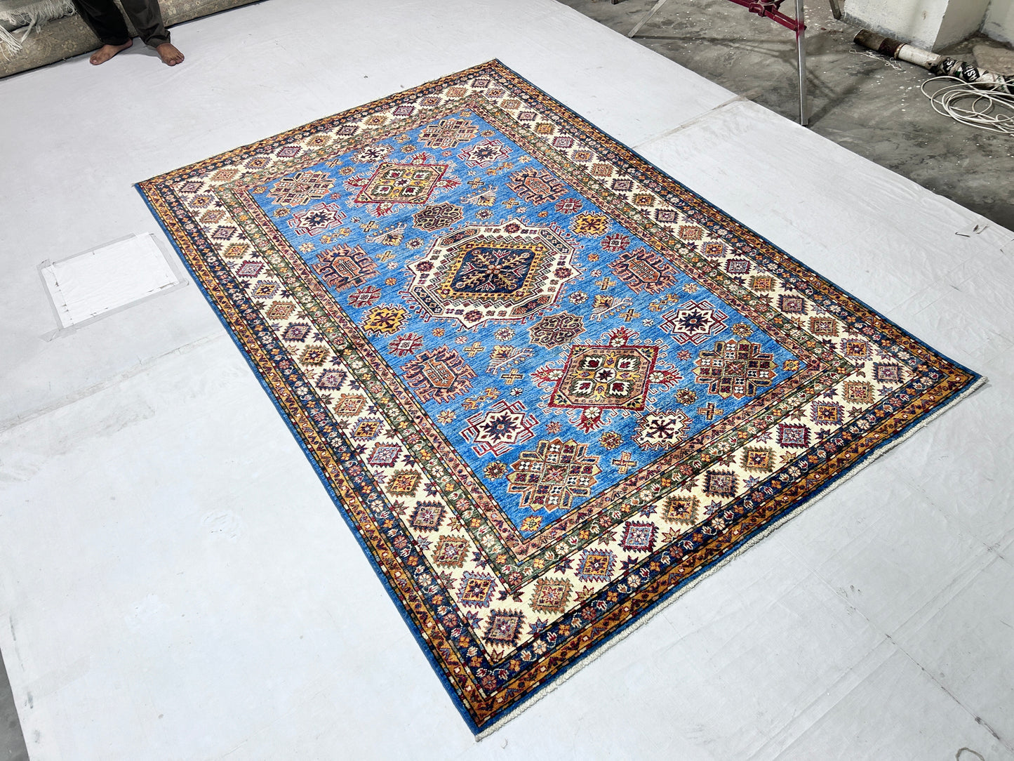 Blue & Ivory Premium Handwoven Pure Wool Super Kazak Rug, 5ft 7in x 8ft 4in