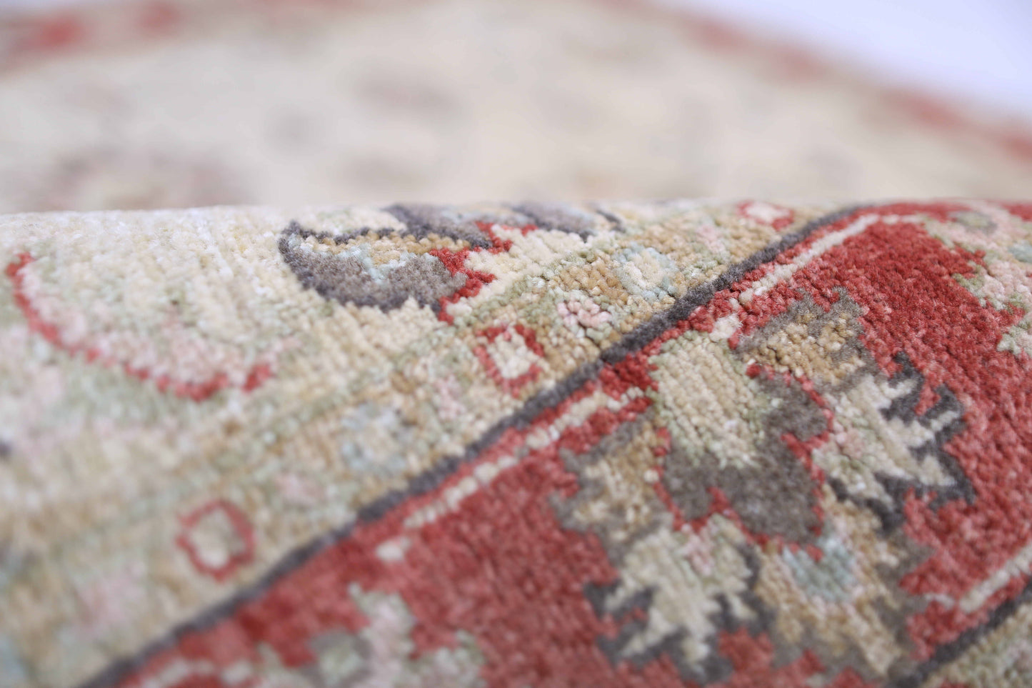 Ivory & Rust Premium Handwoven Pure Wool Chobrang Rug, 3ft 1in x 4ft 2in