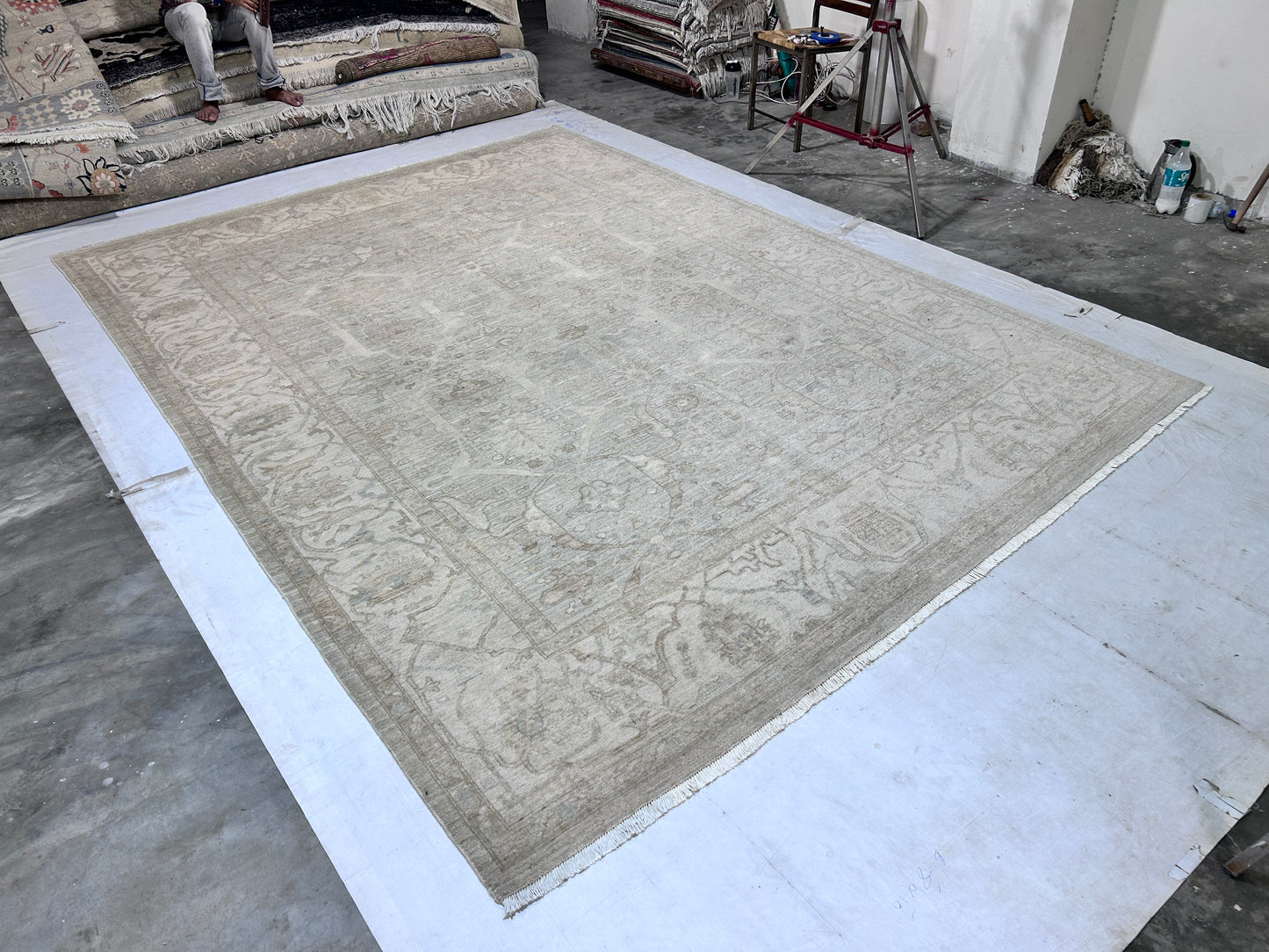 Silver & Beige Premium Handwoven Pure Wool Chobrang Rug, 8ft 10in x 12ft 3in