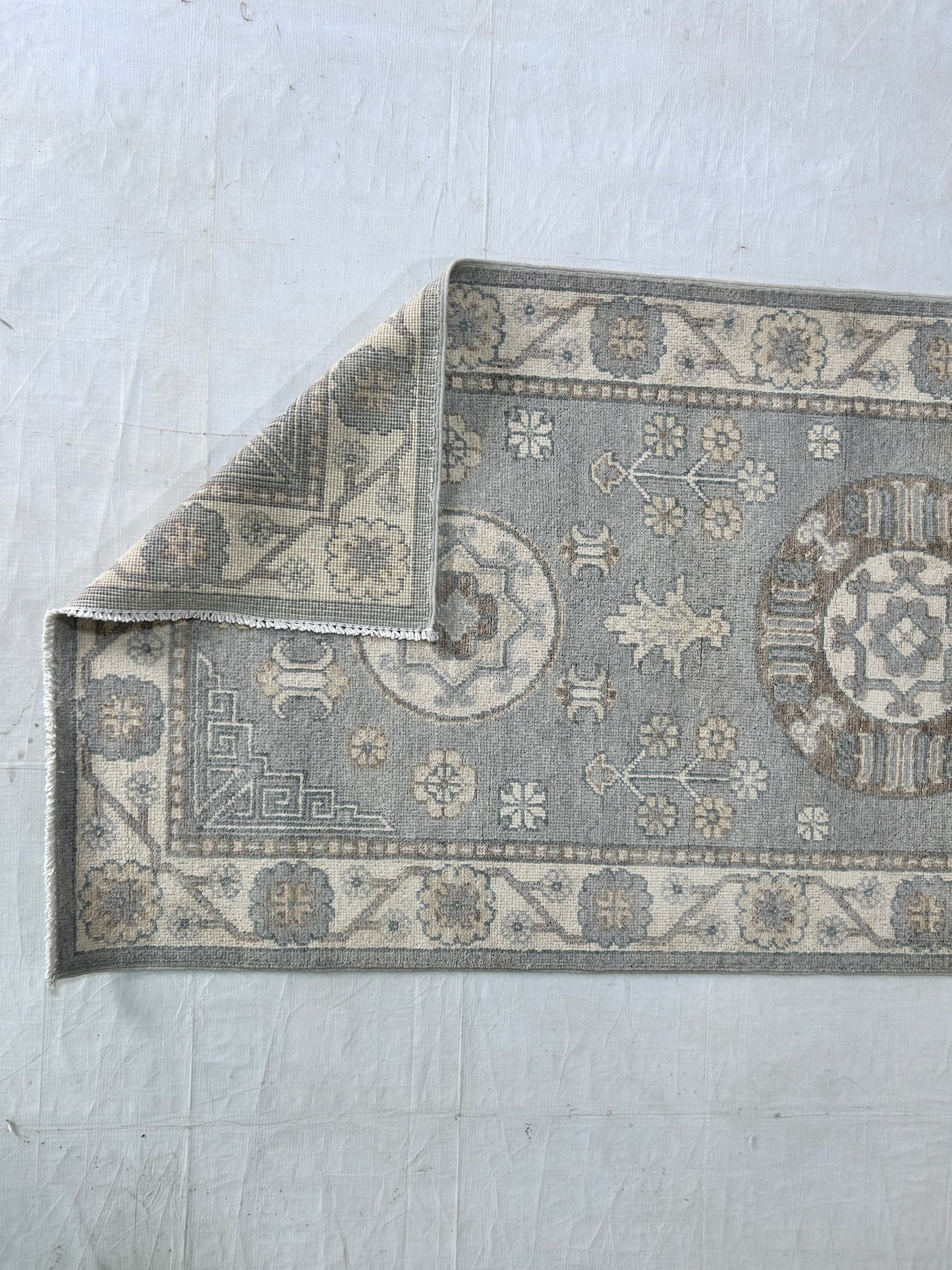 Sky Blue & Ivory Premium Handwoven Pure Wool Kotan Rug, 2ft 7in x 9ft 7in
