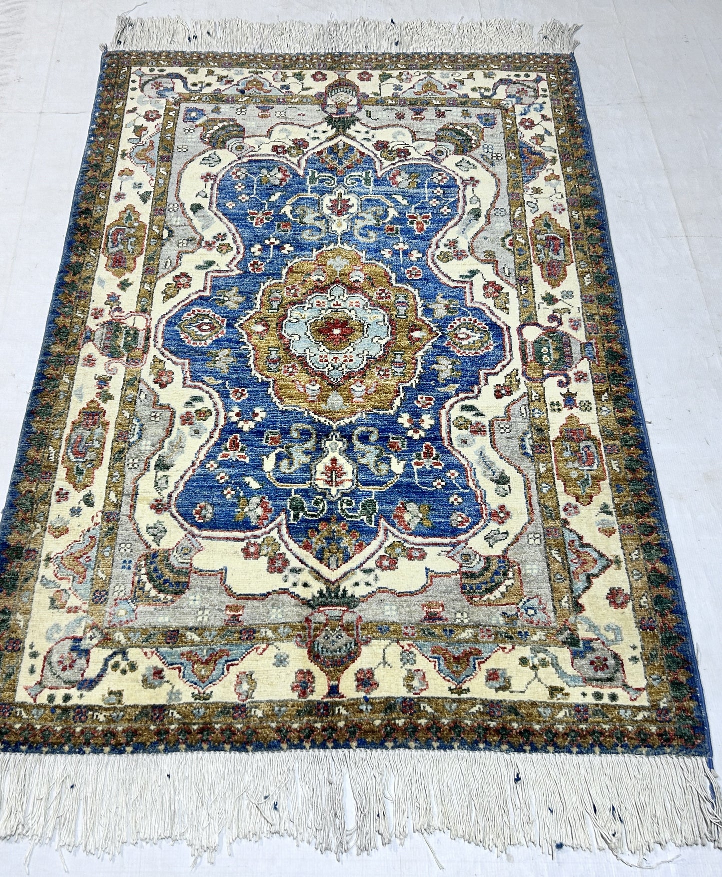 Blue & Ivory Premium Handwoven Pure Wool Chobrang Rug, 3ft 3in x 4ft 8in