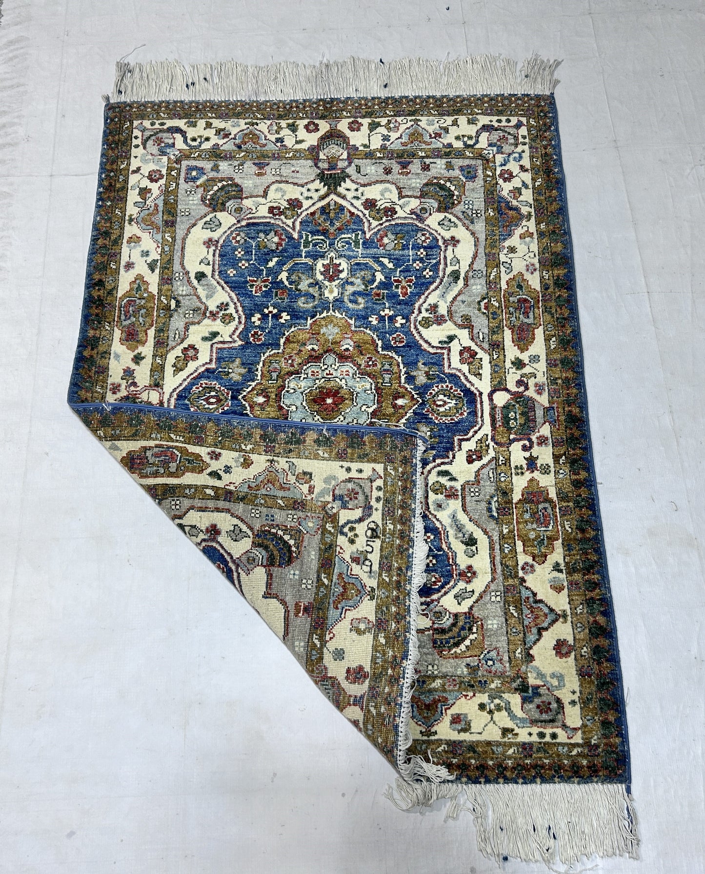 Blue & Ivory Premium Handwoven Pure Wool Chobrang Rug, 3ft 3in x 4ft 8in