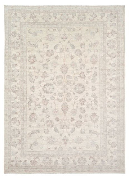 Ivory Premium Handwoven Pure Wool Chobrang Rug, 5ft 9in x 7ft 8in