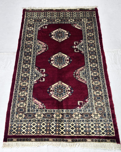 Red & Beige Premium Handwoven Pure Wool Bokhara Rug, 3ft 2in x 5ft 3in