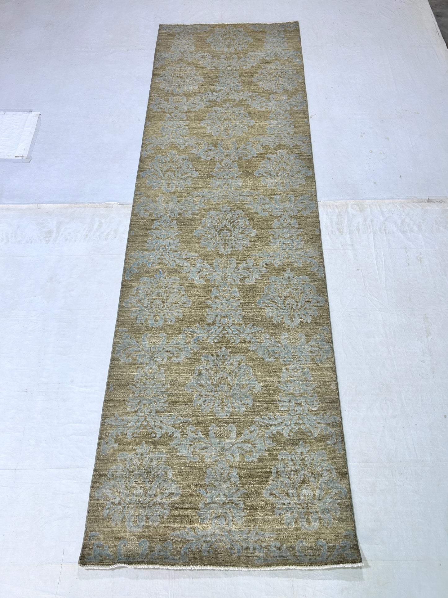 Tan & Grey Premium Handwoven Pure Wool Chobrang Rug, 3ft 0in x 9ft 11in