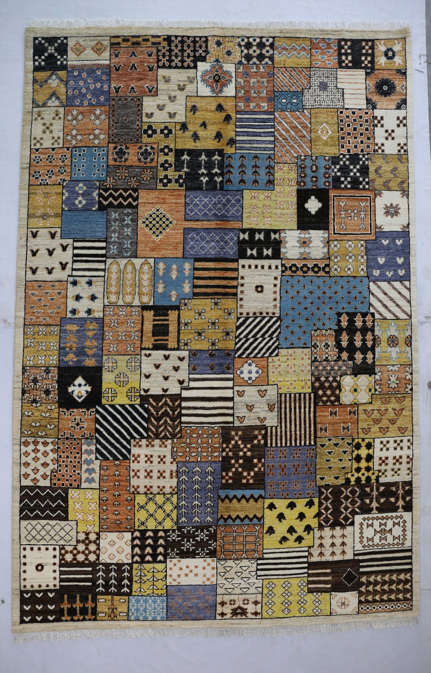 Ivory & Grey Premium Handwoven Pure Wool Gaba Rug, 6ft 0in x 9ft 0in