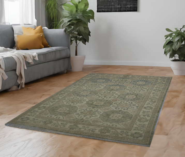 green & ivory premium handwoven pure wool kotan rug, 4ft 0in x 5ft 10in