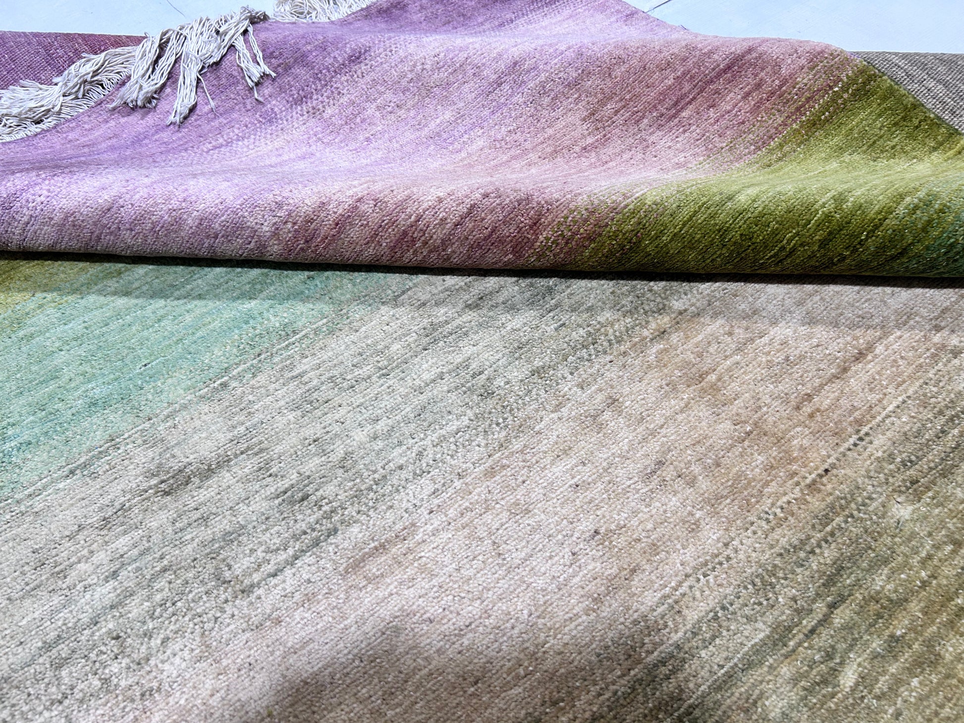 lavender & beige premium handwoven pure wool chobrang rug, 5ft 3in x 7ft 9in