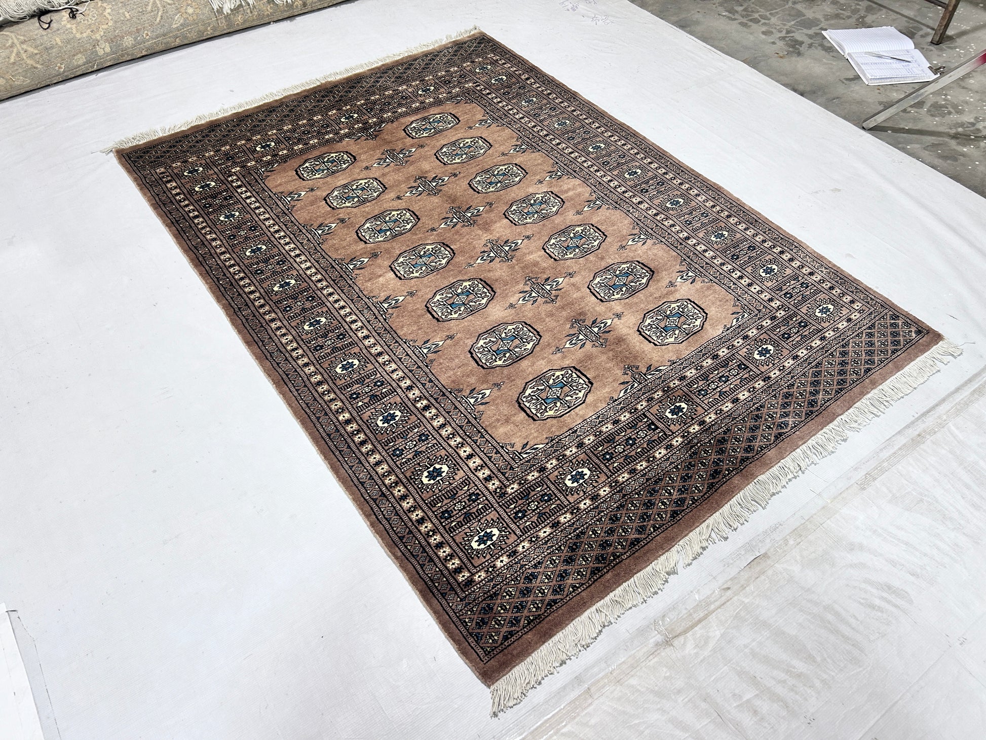 camel & ivory premium handwoven pure wool bokhara rug, 4ft 1in x 5ft 10in