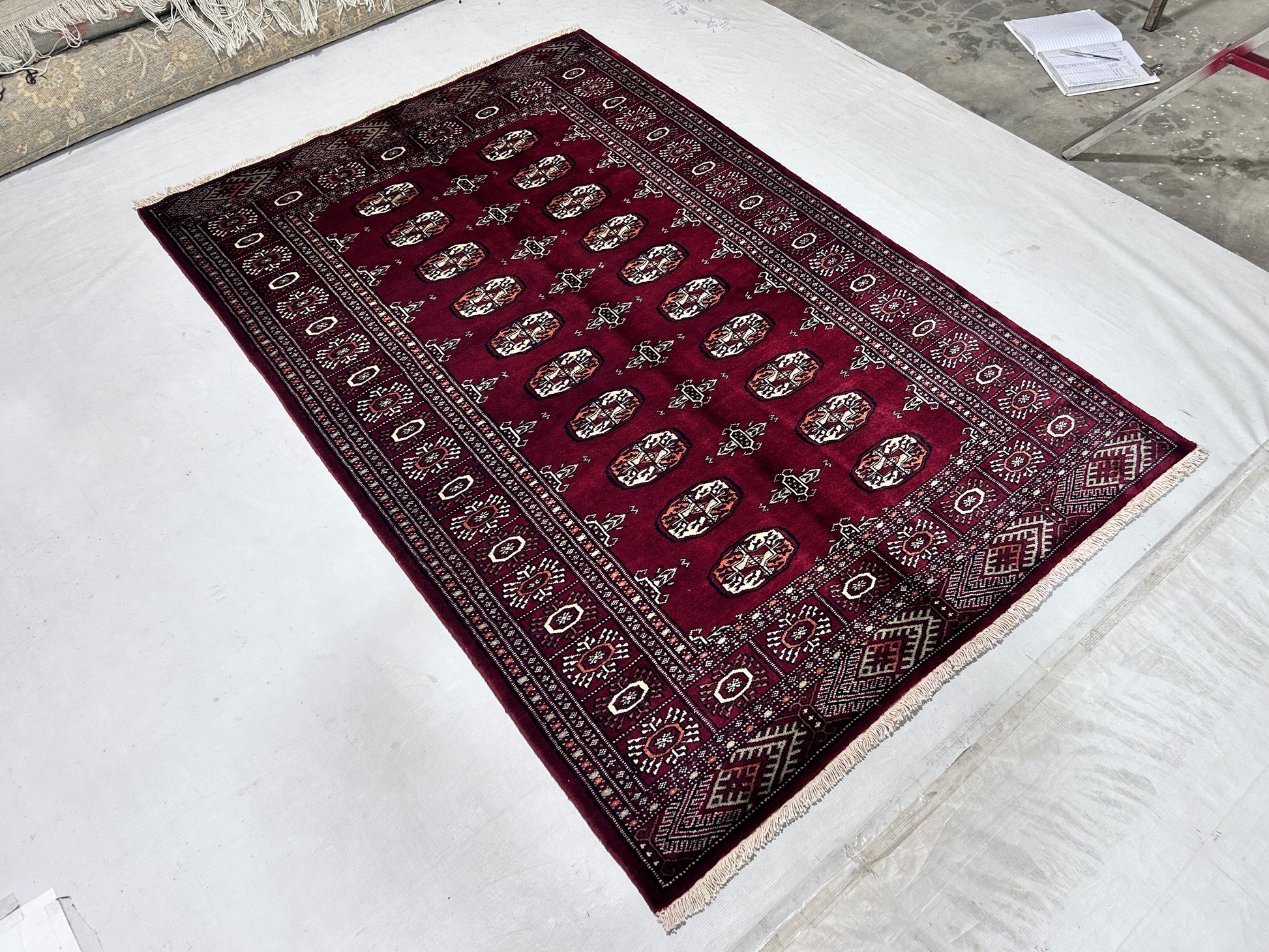 red & ivory premium handwoven pure wool bokhara rug, 4ft 1in x 6ft 3in