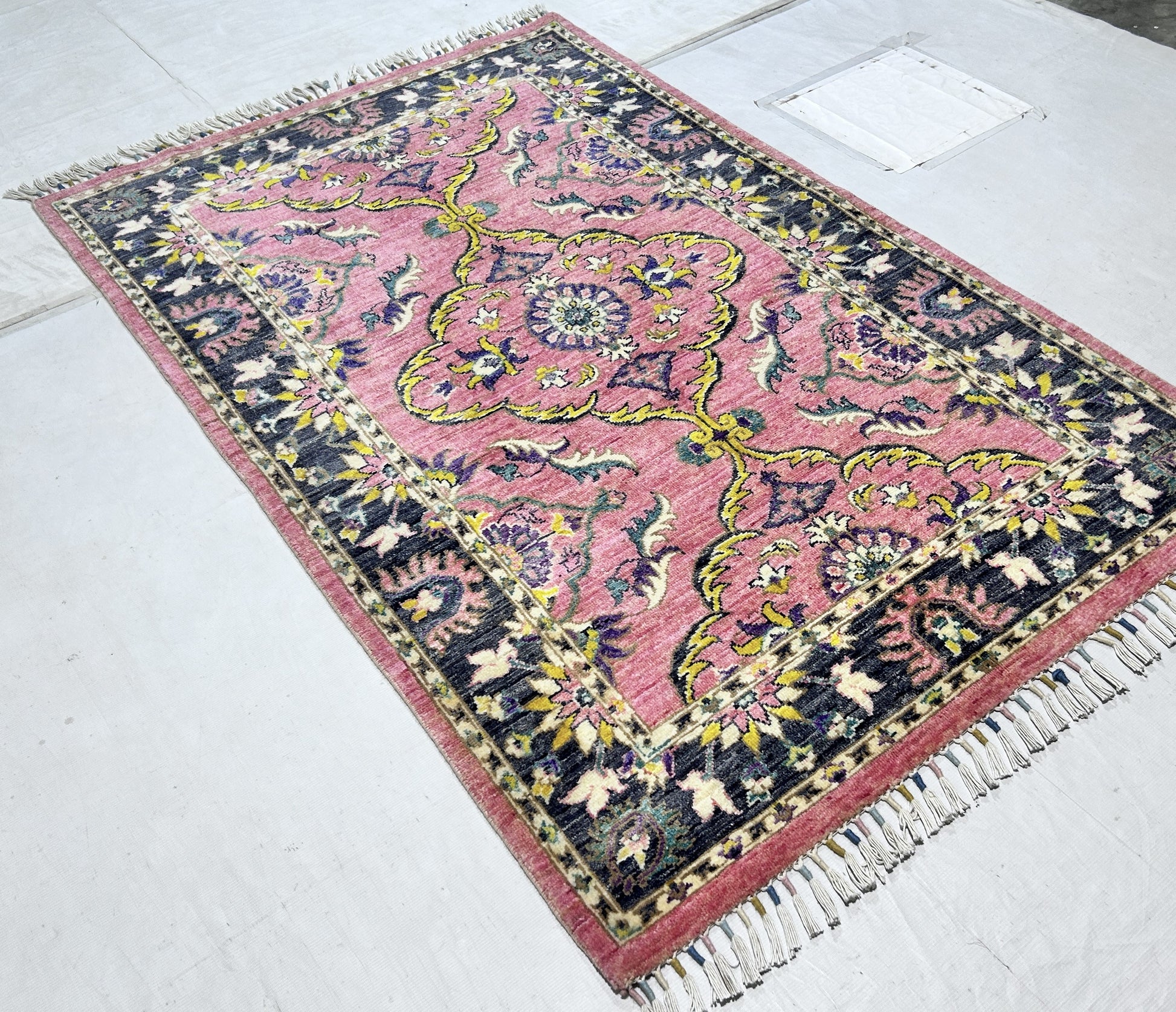 pink & charcoal premium handwoven pure wool persian rug, 4ft 0in x 6ft 3in