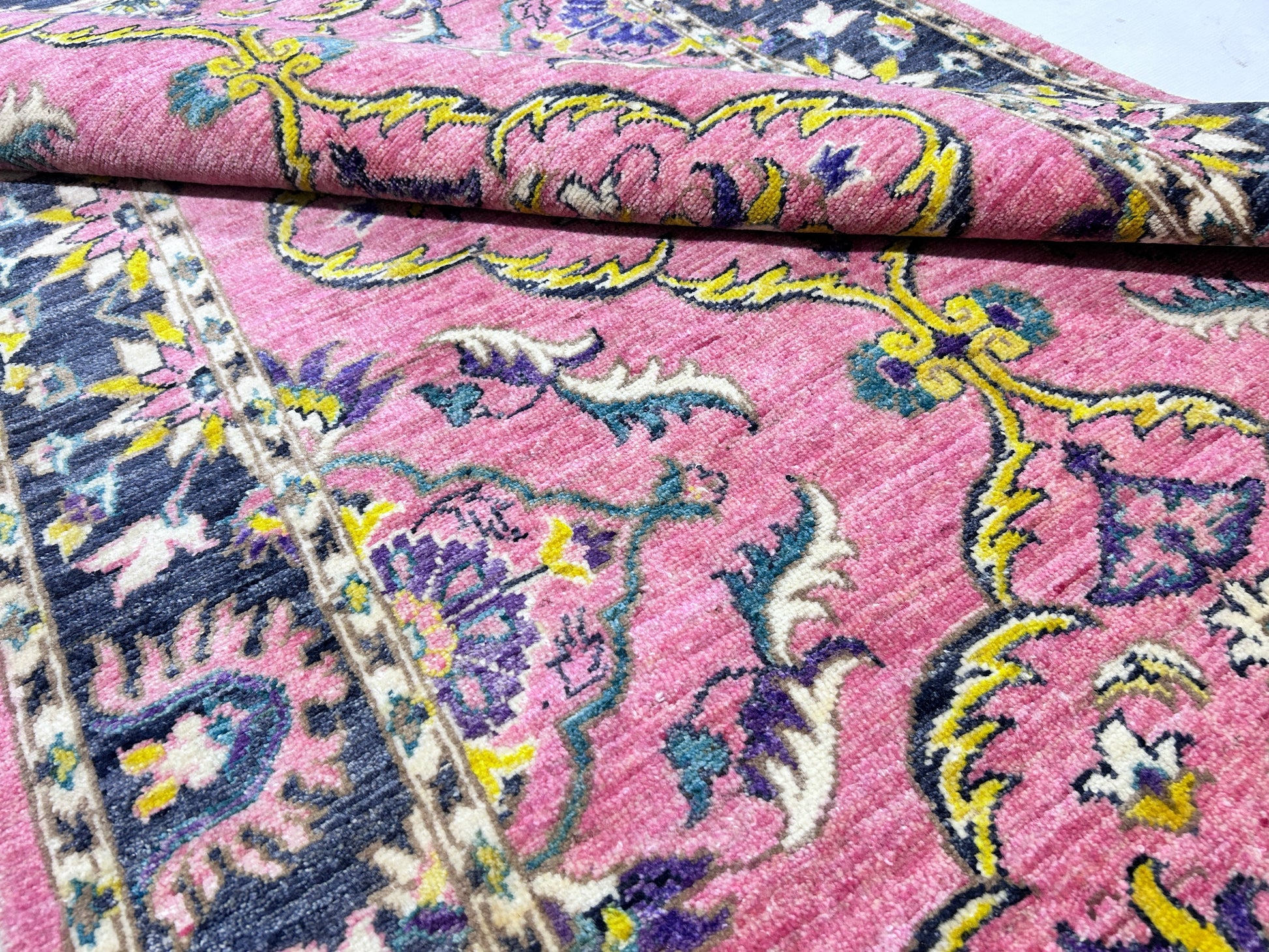 pink & charcoal premium handwoven pure wool persian rug, 4ft 0in x 6ft 3in