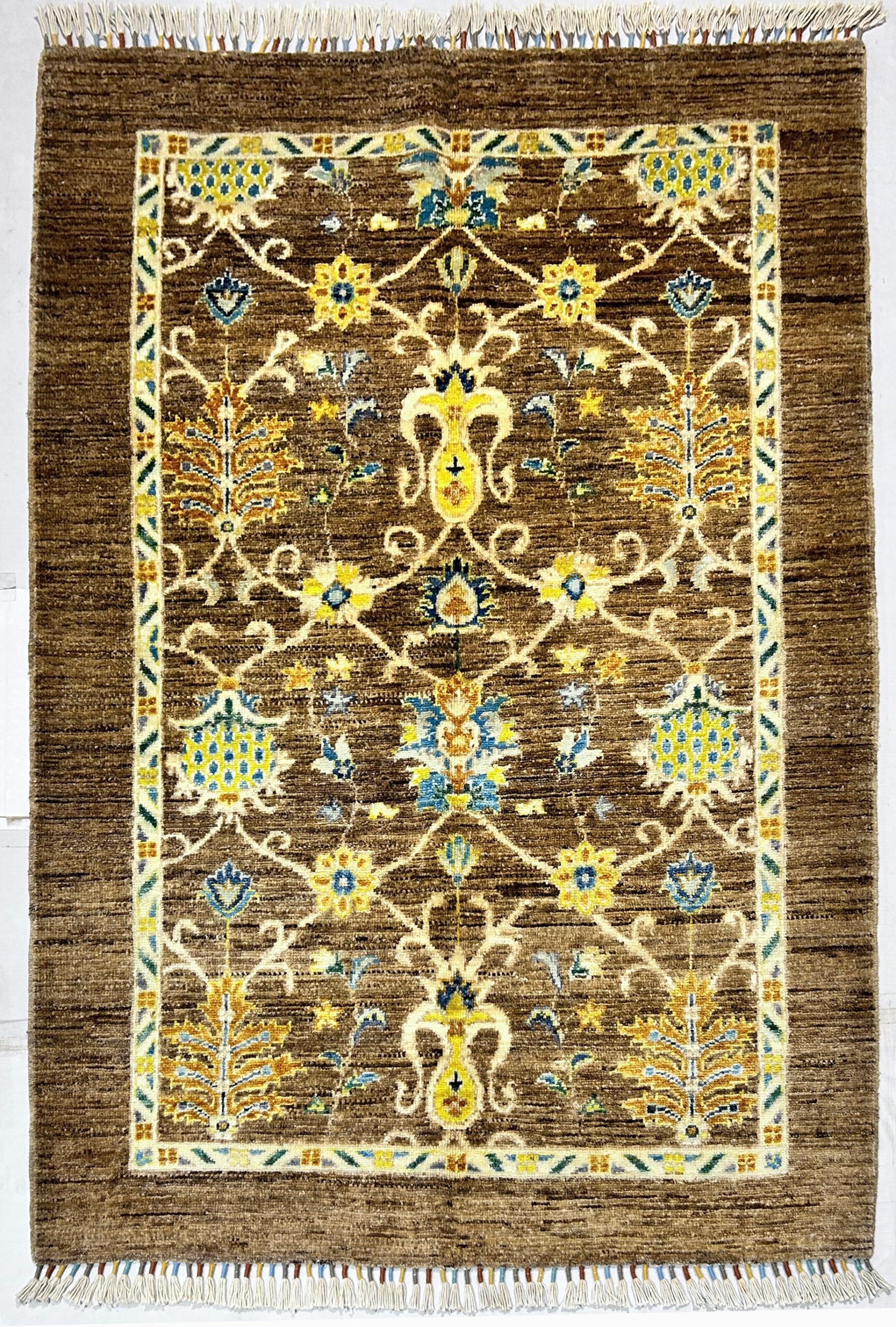 brown & ivory premium handwoven pure wool chobrang rug, 4ft 1in x 6ft 0in