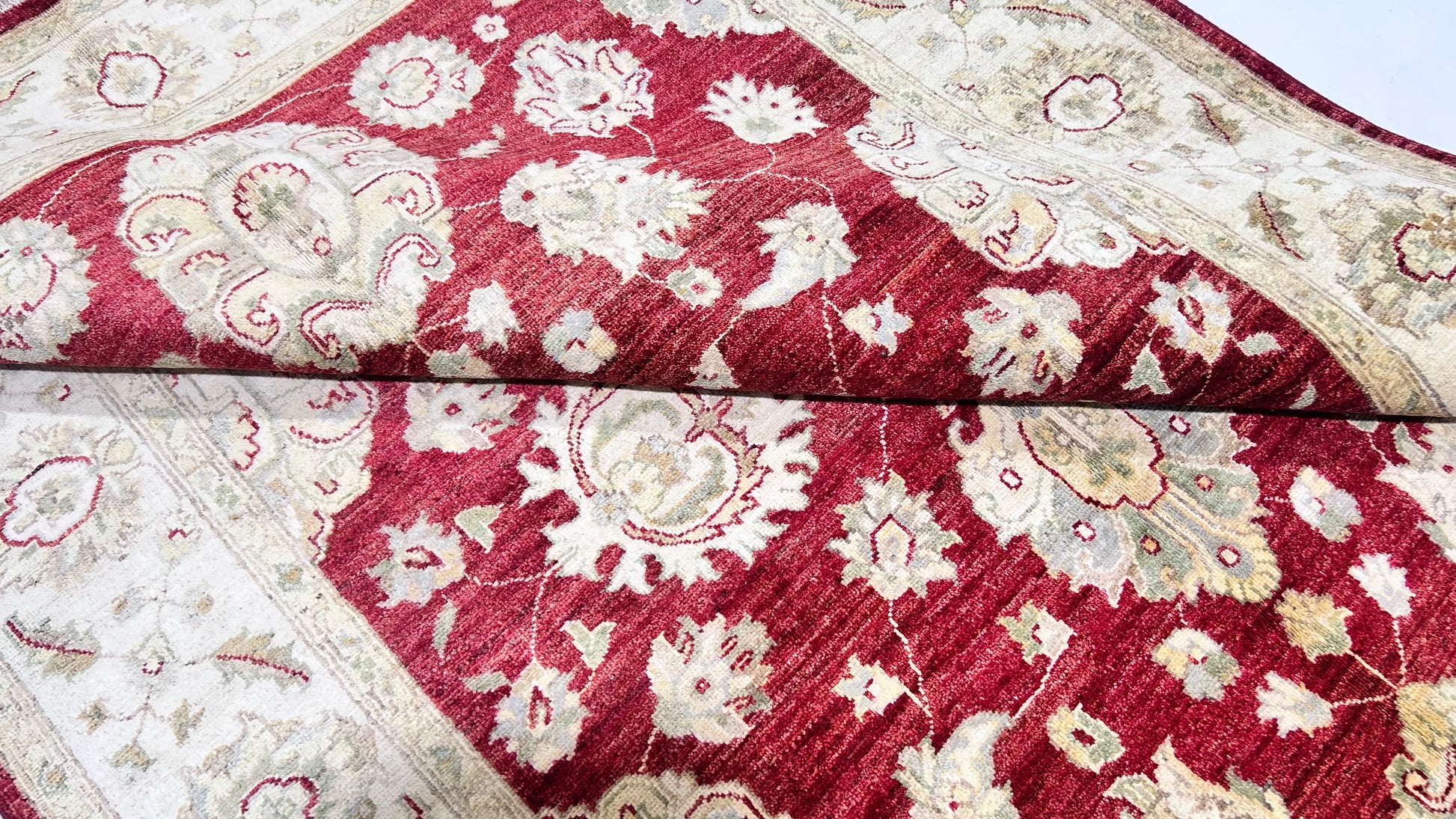 red & ivory premium handwoven pure wool chobrang rug, 5ft 6in x 8ft 0in
