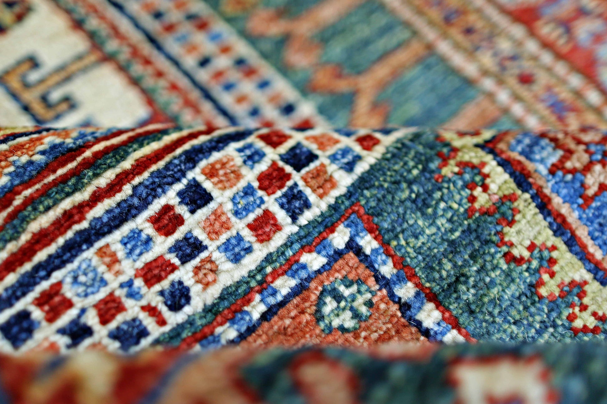 green & rust premium handwoven pure wool rug chobrang rug 4 ft 11 in x 7ft 10 in