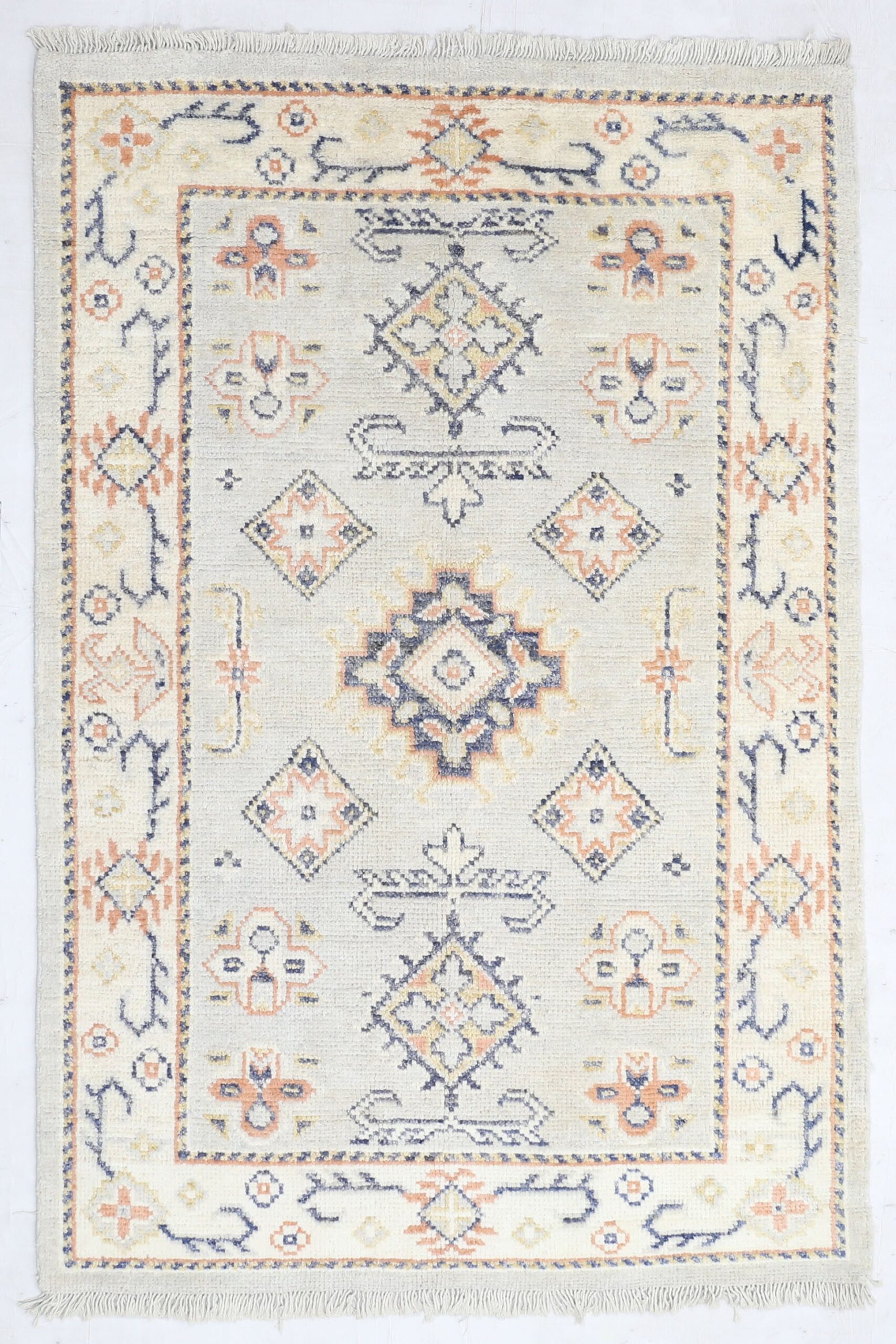 silver & ivory premium handwoven pure wool kotan rug, 4ft 0in x 6ft 1in
