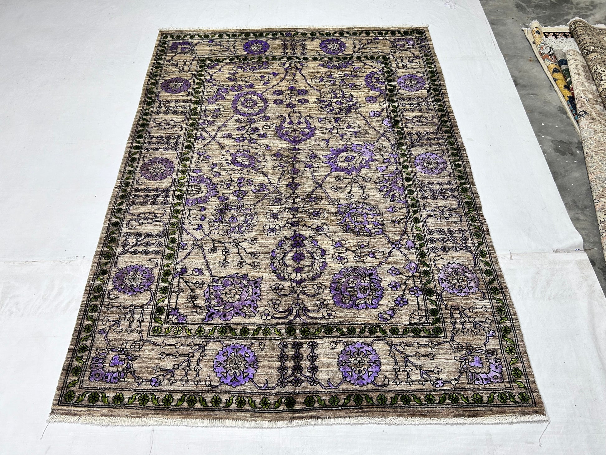 brown & lavender premium handwoven pure wool chobrang rug, 5ft 0in x 7ft 0in