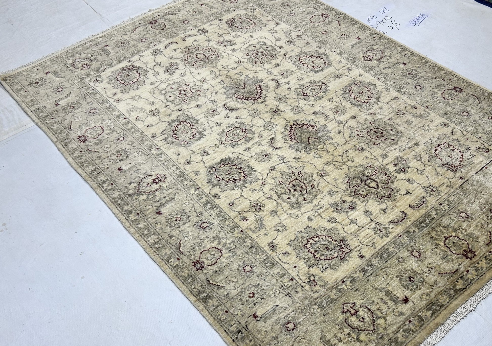 ivory & grey premium handwoven pure wool gaba rug, 6ft 0in x 9ft 0in