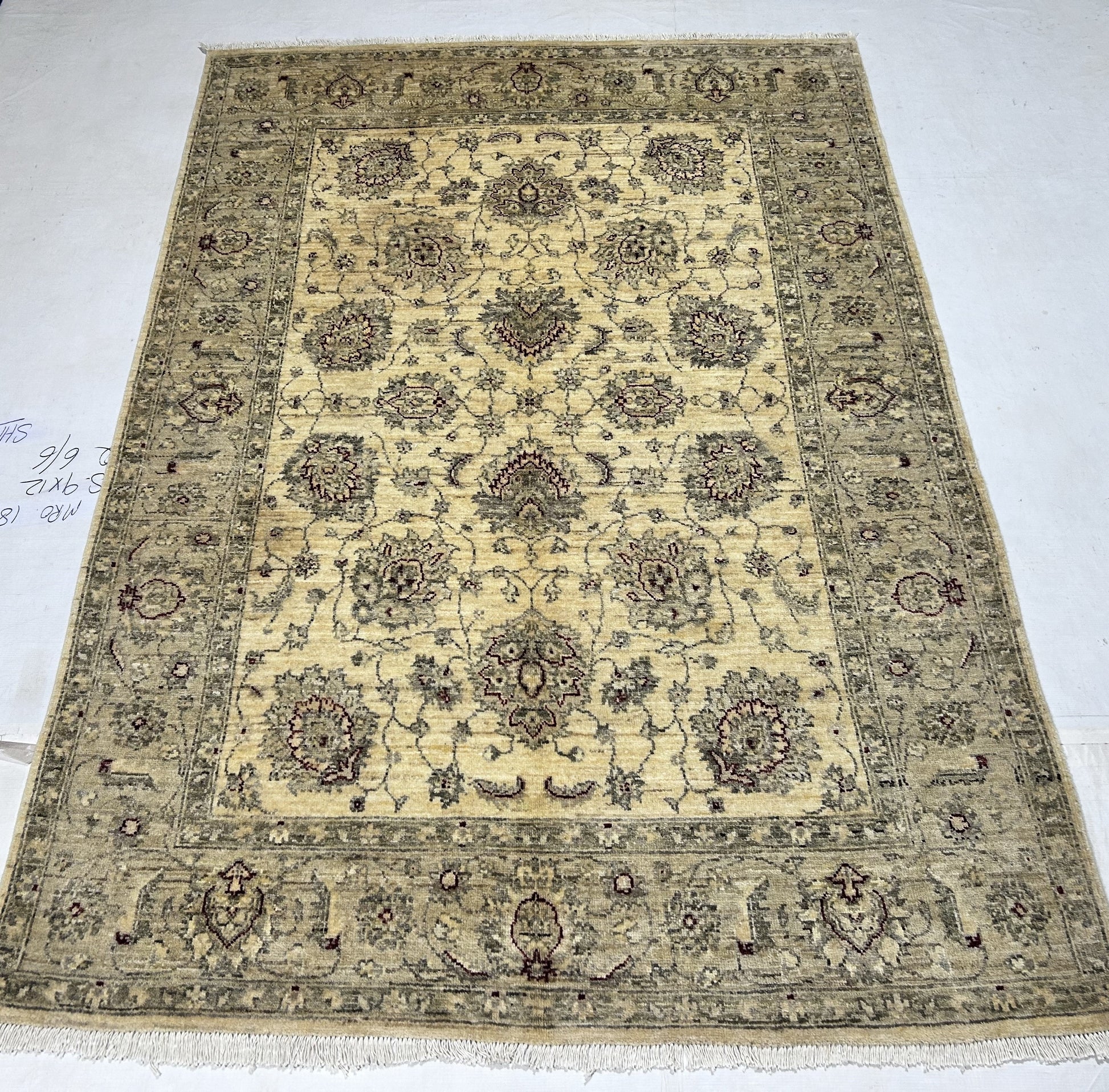 ivory & grey premium handwoven pure wool gaba rug, 6ft 0in x 9ft 0in