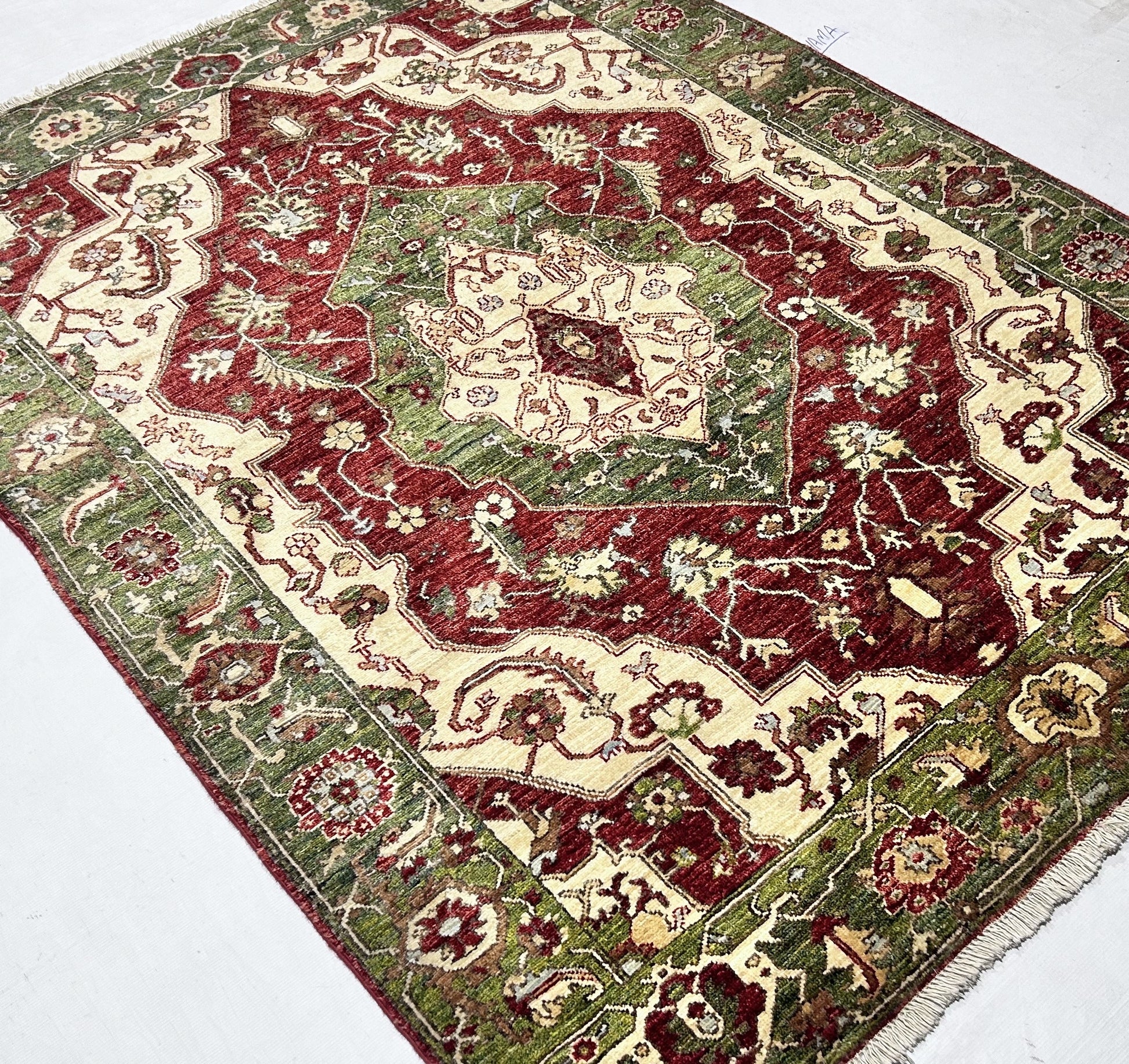 red & green premium handwoven pure wool chobrang rug, 5ft 1in x 6ft 10in