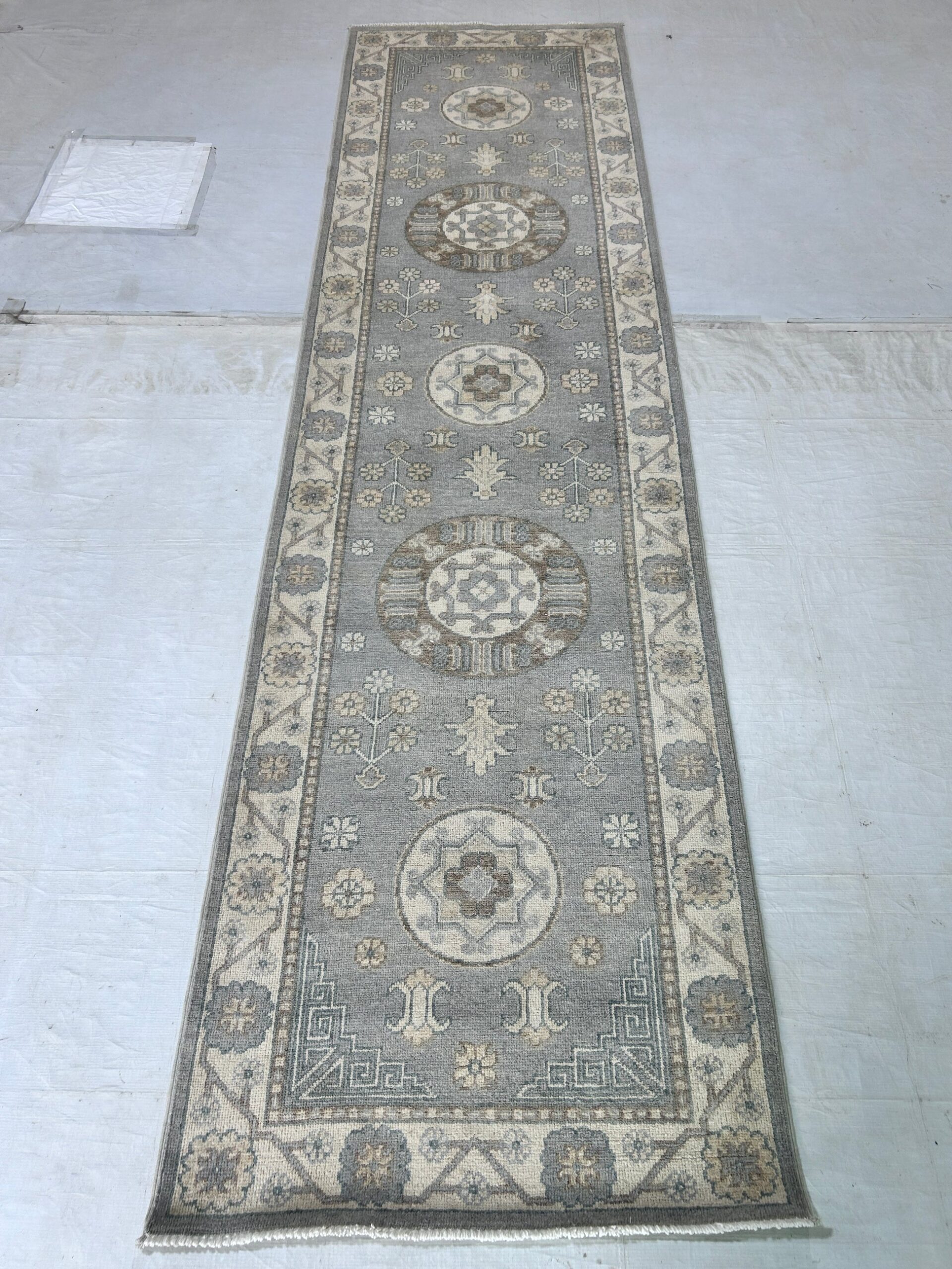 sky blue & ivory premium handwoven pure wool kotan rug, 2ft 7in x 9ft 7in