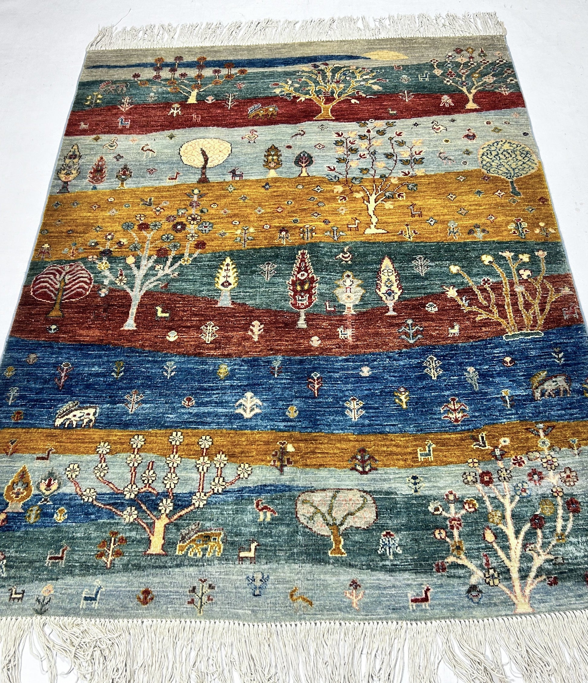 green & gold premium handwoven pure wool gaba rug, 4ft 11in x 6ft 6in