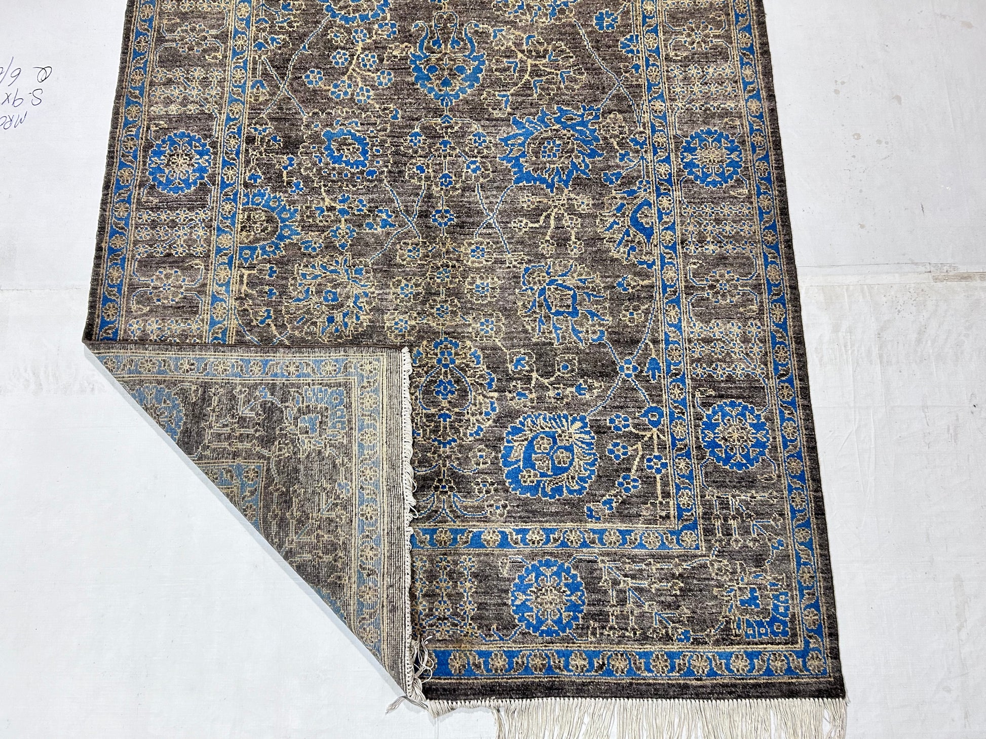 charcoal & blue premium handwoven pure wool chobrang rug, 5ft 0in x 7ft 5in